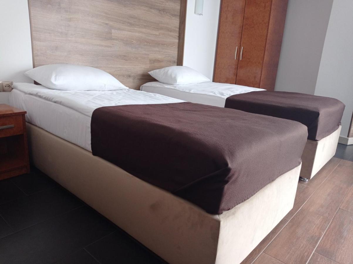 Volyn Hotel Ludmir Volodymyr-Volynsʼkyy المظهر الخارجي الصورة