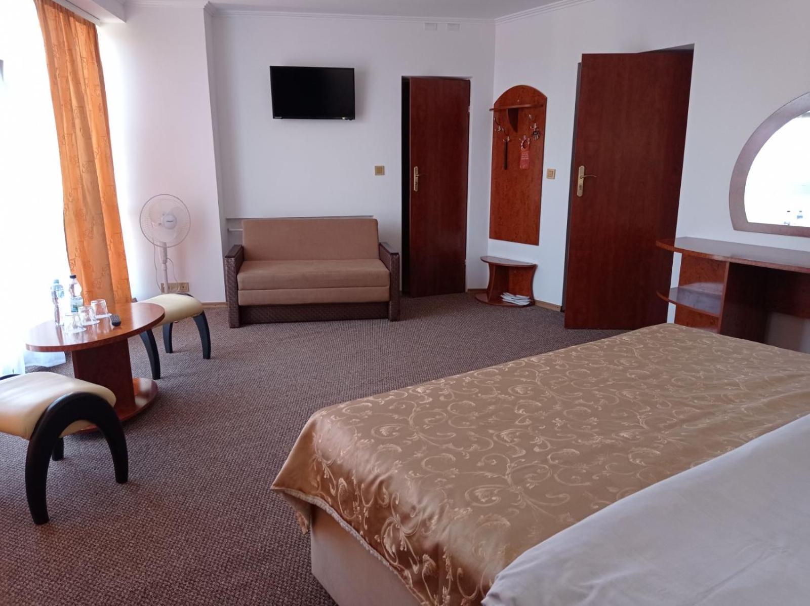 Volyn Hotel Ludmir Volodymyr-Volynsʼkyy المظهر الخارجي الصورة