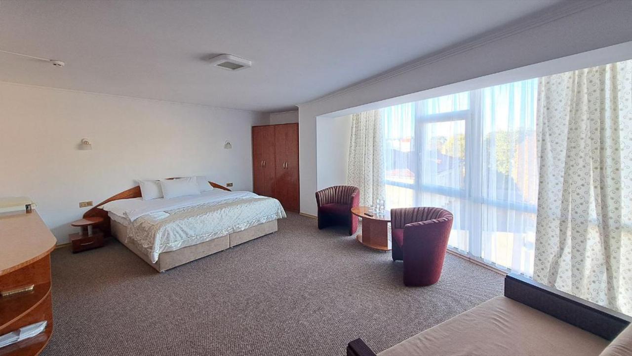 Volyn Hotel Ludmir Volodymyr-Volynsʼkyy المظهر الخارجي الصورة