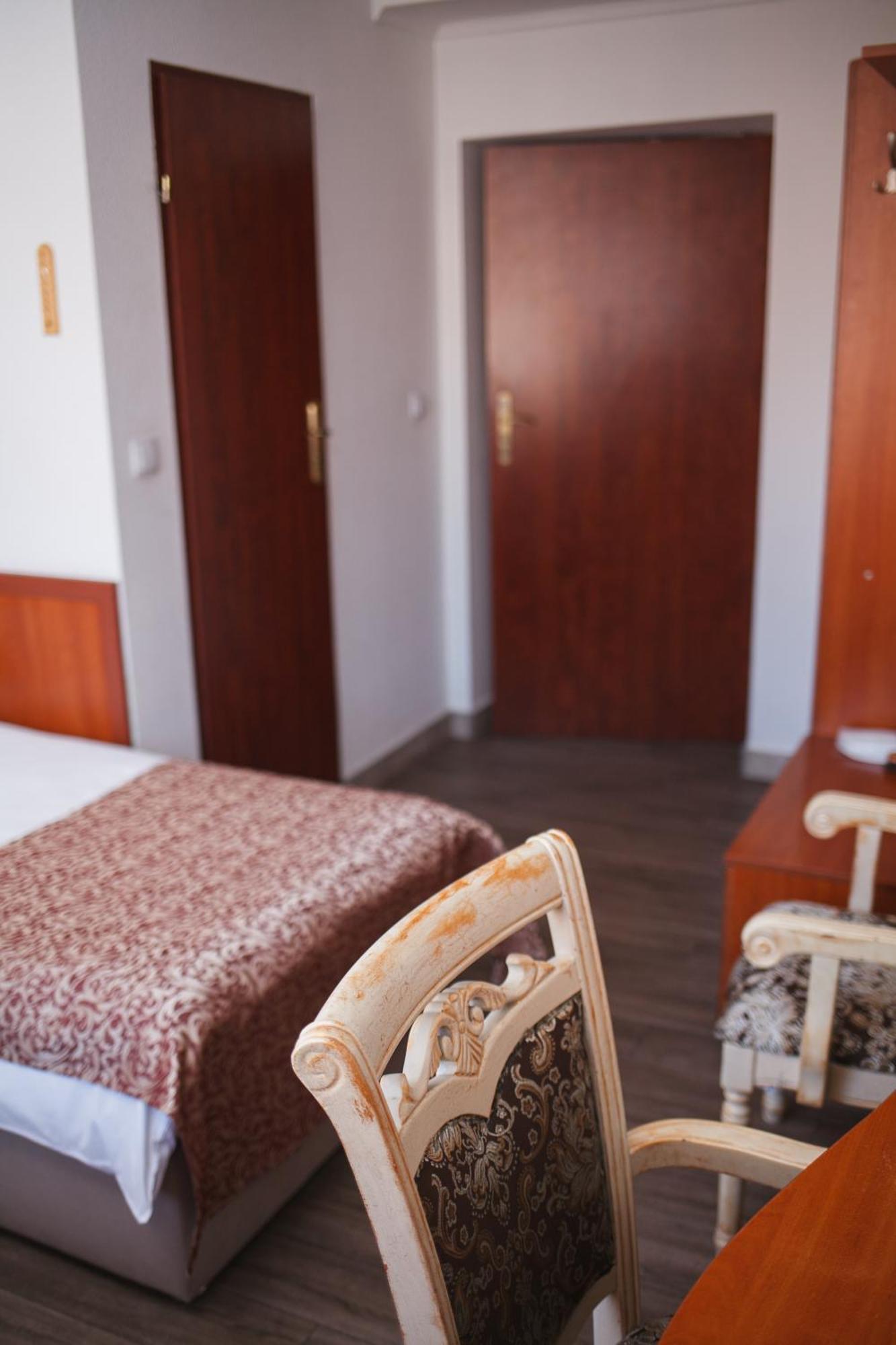 Volyn Hotel Ludmir Volodymyr-Volynsʼkyy المظهر الخارجي الصورة