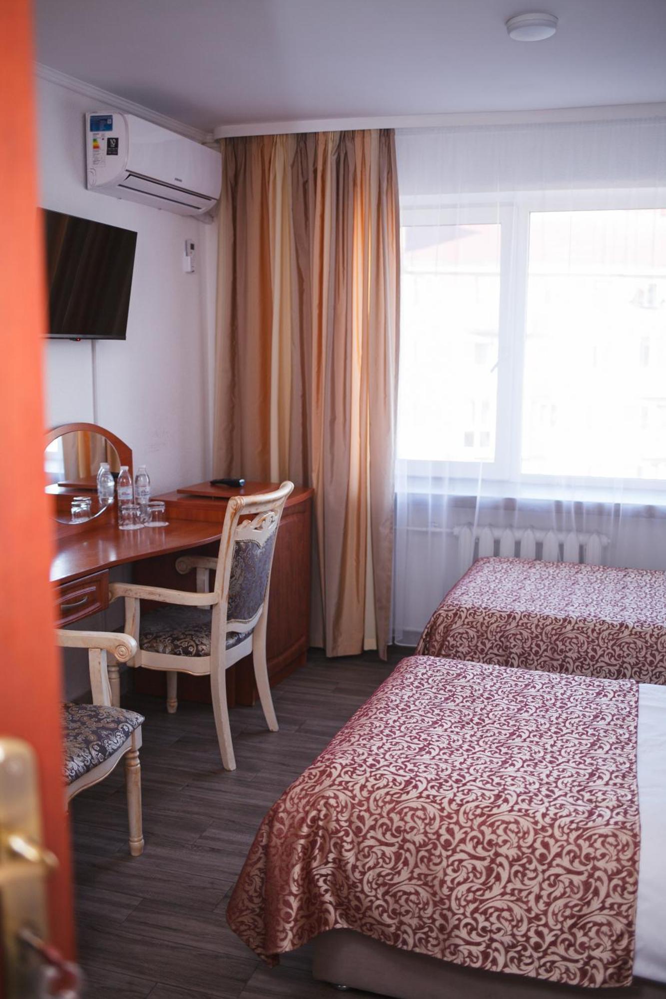 Volyn Hotel Ludmir Volodymyr-Volynsʼkyy المظهر الخارجي الصورة