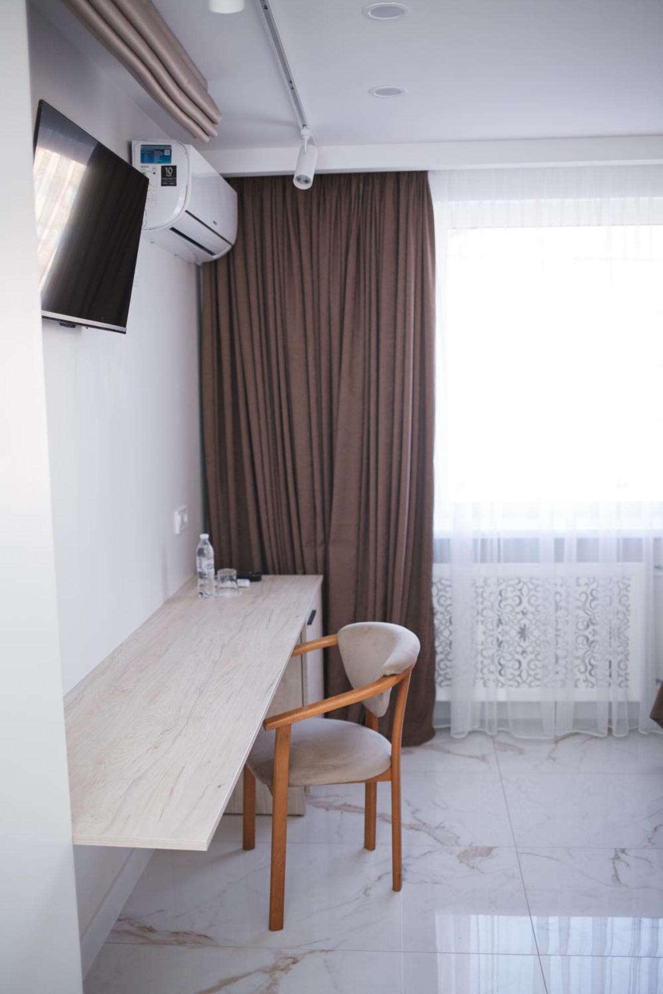 Volyn Hotel Ludmir Volodymyr-Volynsʼkyy المظهر الخارجي الصورة